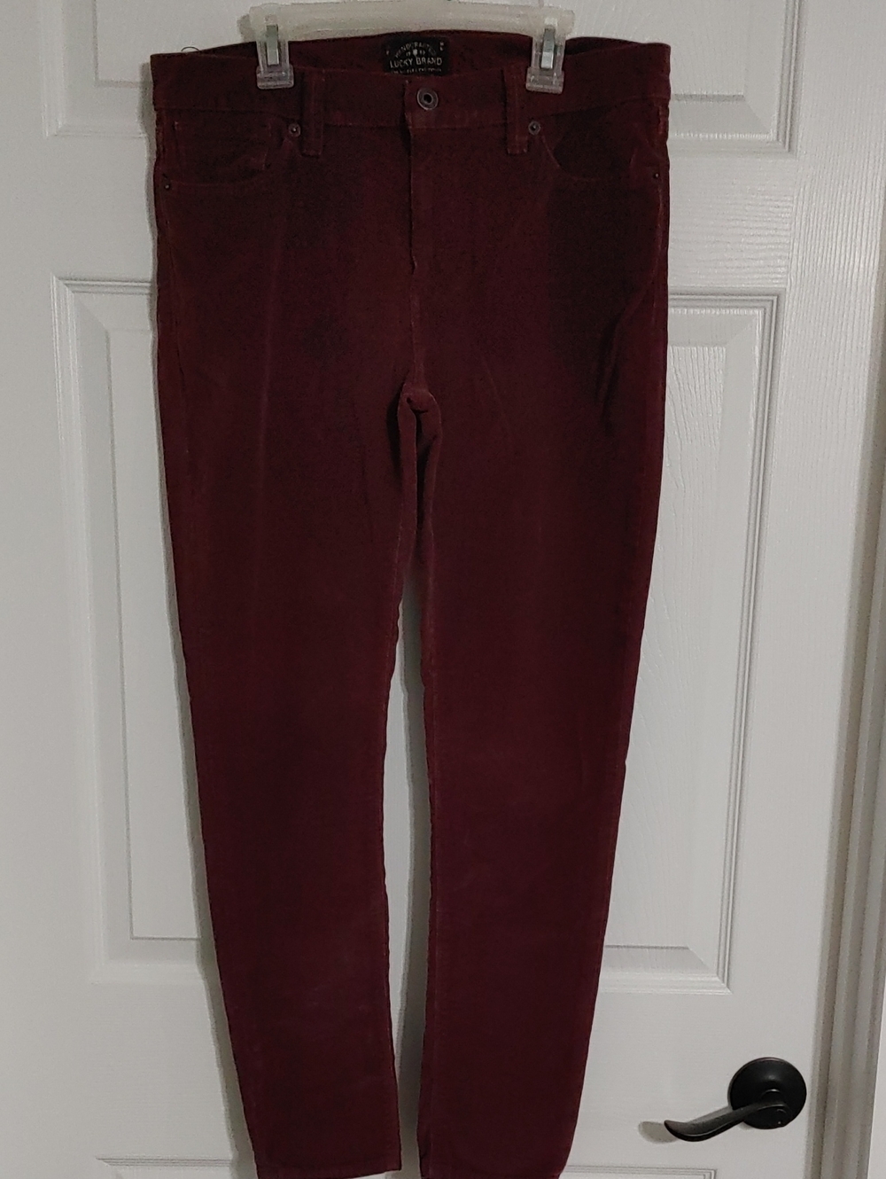 Lucky Brand Size 10 Corduroy Brooke Skinny Pants in Burgundy